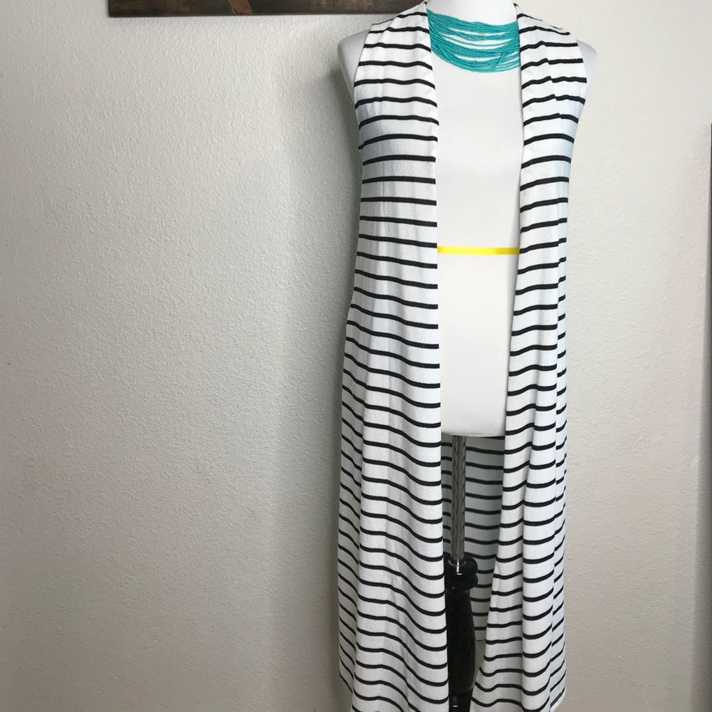LULAROE BLACK AND WHITE STRIPPED JOY VEST!